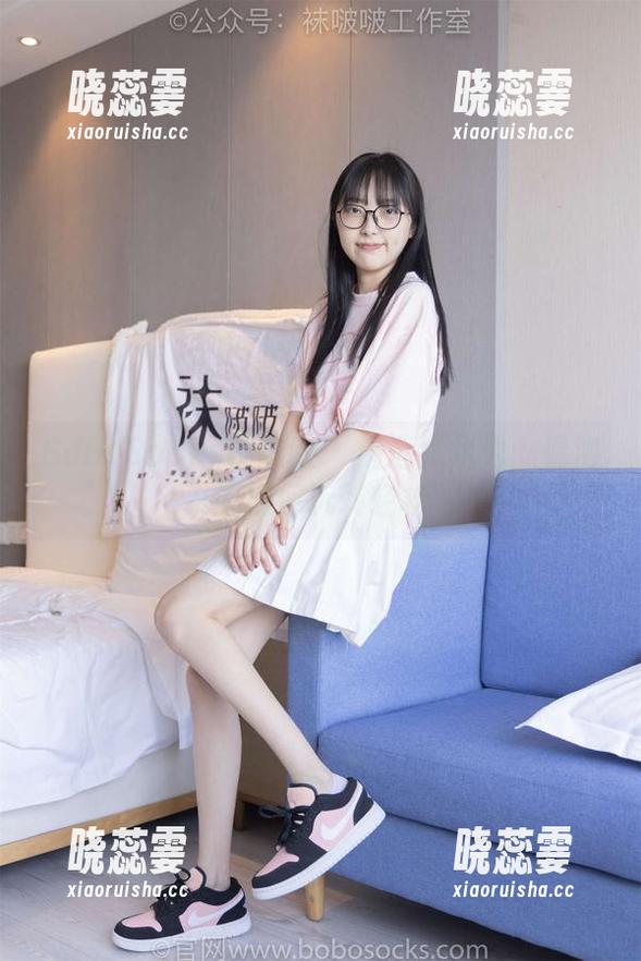 BoBoSocks袜啵啵 - 精选裸足秀：看泡芙如何玩转轻松