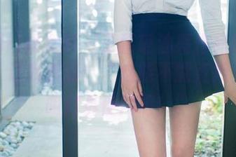 TuiGirl推女郎 – 王馨瑶油亮作品的观看体验，让我想到：“这能不能直接当做照明灯具使用啊！”