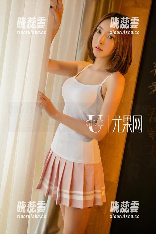 UGirls尤果网 - 毛衣里的乔依琳：原图和套图，你能分清吗？