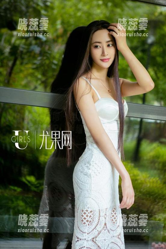 UGirls尤果网-才可儿 UGirls尤果网 - 免费图集在此!才可儿的旗袍搭配,小细节让人想不停。