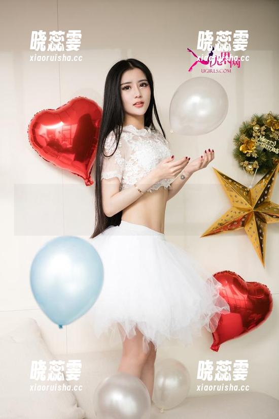 UGirls尤果网 - 王瑞儿夏日图集：谁说室外热得要命？她就是活力自来水！