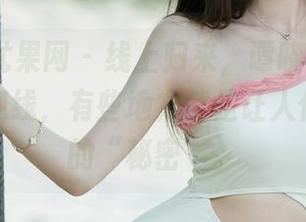 UGirls尤果网 – 线上归来，谭晓彤原图围住我的视线，有些地方就是让人停下脚步的“秘密”。