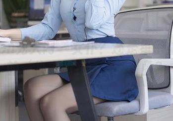 Xiuren秀人网 – 女仆？还是星子柒kiki的‘快来和我玩’邀请函？