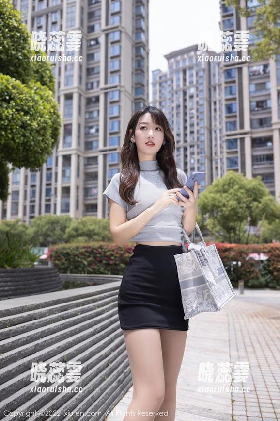 Xiuren秀人网 - 制服·棉花糖Candy，私拍图集的糖分可能有点过量哦。