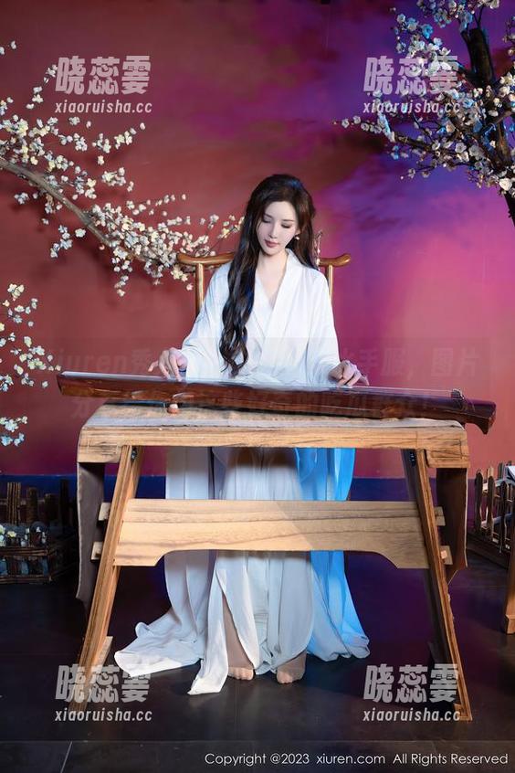 Xiuren秀人网-白茹雪 Xiuren秀人网 - 白茹雪穿水手服,图片分享给你们这些好奇的吃瓜群众!