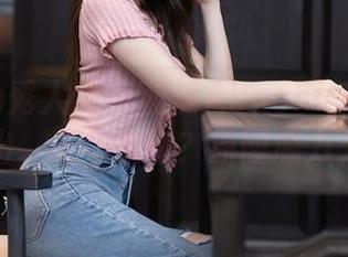Xiuren秀人网 – 蓝夏Akasha在线：吊带一出，谁与争艳？原图威力无敌！