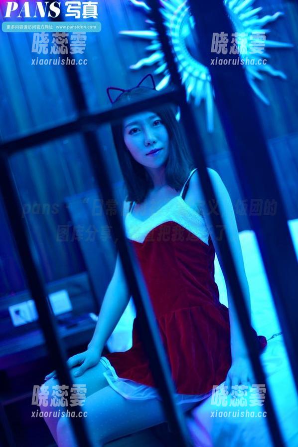 pans - “日常白衬衫”新定义，饭团的图库分享，简直把我逗乐了。