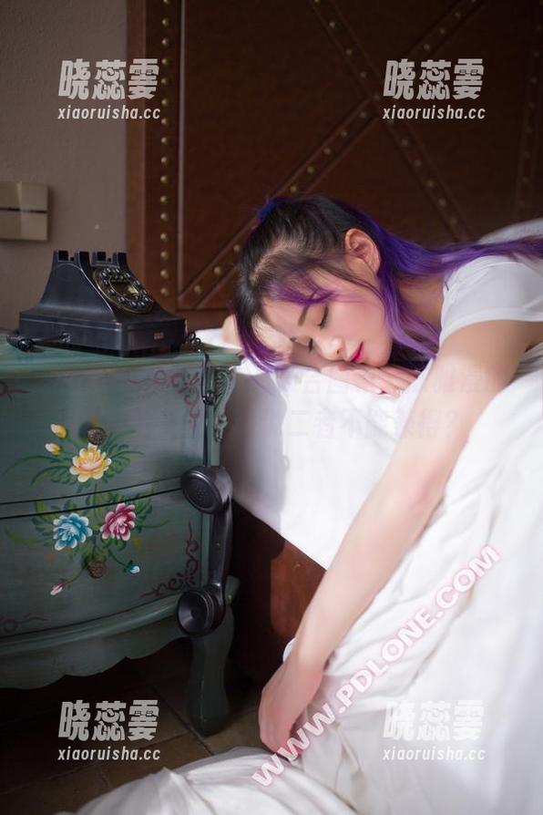partycat轰趴猫 - 天台图集：陈雅漫的随性与优雅，谁说二者不能兼得？