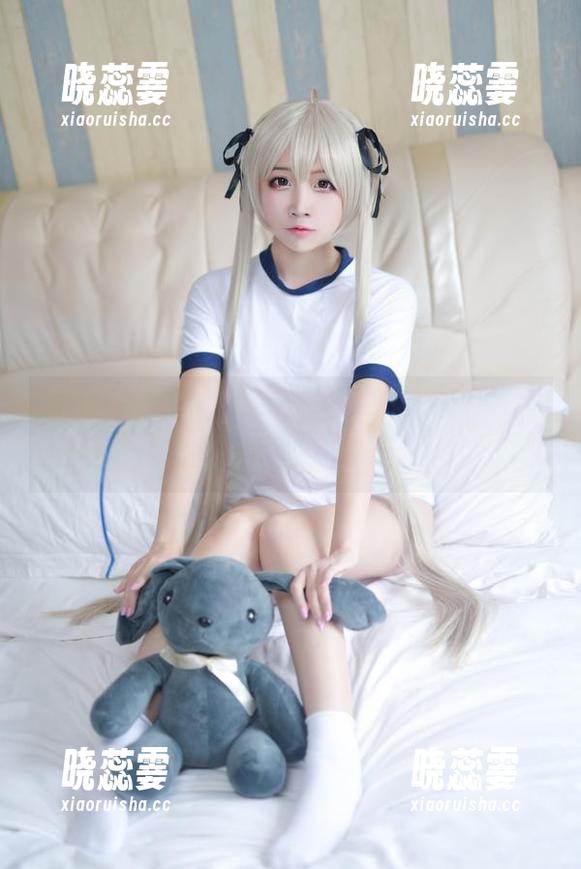 最新2B女仆，二佐Nisa又给我们开新眼界，看这姿态…
