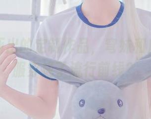 兔玩映画出的定制作品，穹妹和麻衣把制服穿成了流行前线？