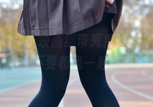 网盘里的兔玩映画绑带死库水合集，看看你要不要和我一起共享？
