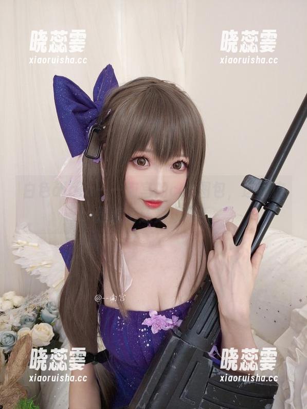 白色álala——南宫的cos图包，这到底是纯洁还是暗黑？