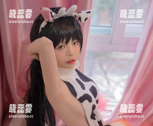 可可老师的豹纹原图，带着一点点的野性，真让人难以忘怀。