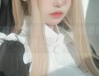 女主K的图包努力想隐藏，她的勇敢秘书却太耀眼！