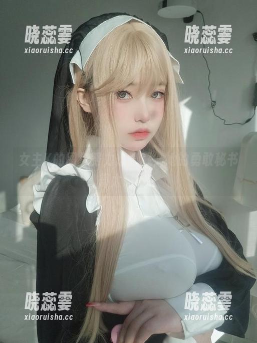 女主K的图包努力想隐藏，她的勇敢秘书却太耀眼！