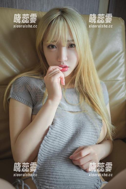 只有孙乐乐(손예은)能把这粉色拍得如此精彩，想全套下载吗？