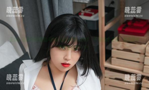 无奈！面对宋哈娜的ArtGraviaVOL.201，下载后才发现，连我的手机都要欣赏一下！