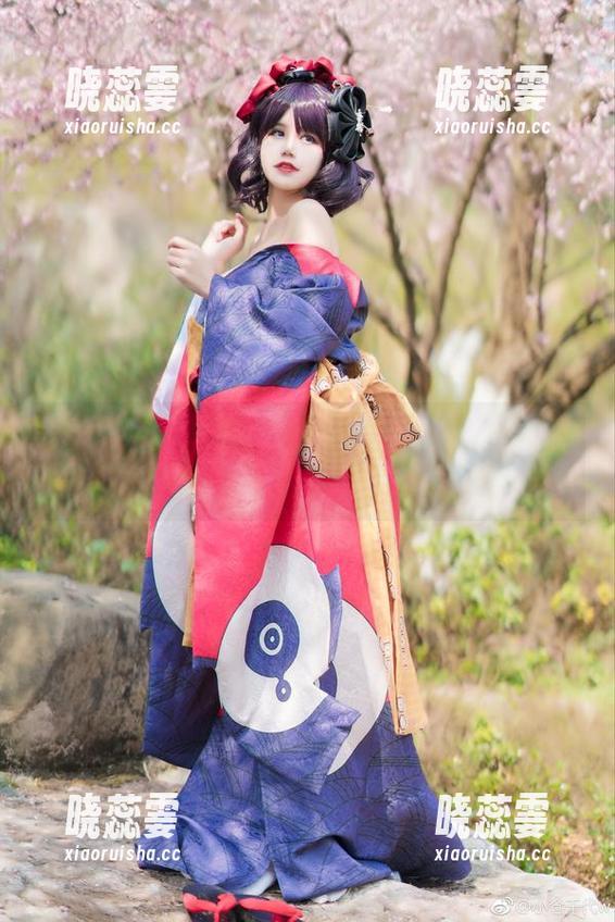 小仓千代w 小仓千代w把信浓女警演绎得那么绝,私房写真里隐藏了些什么呢?