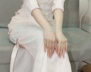 小众视觉 – 芳芳的美脚随时都想藏进我的相册里，高清写真了解一下？