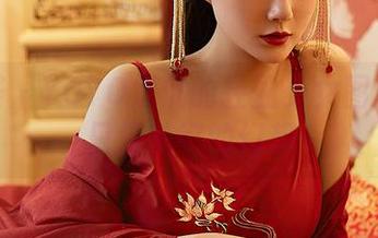 尤蜜荟 – YOYO优优的轻盈少女图册：不只是美好的幻想