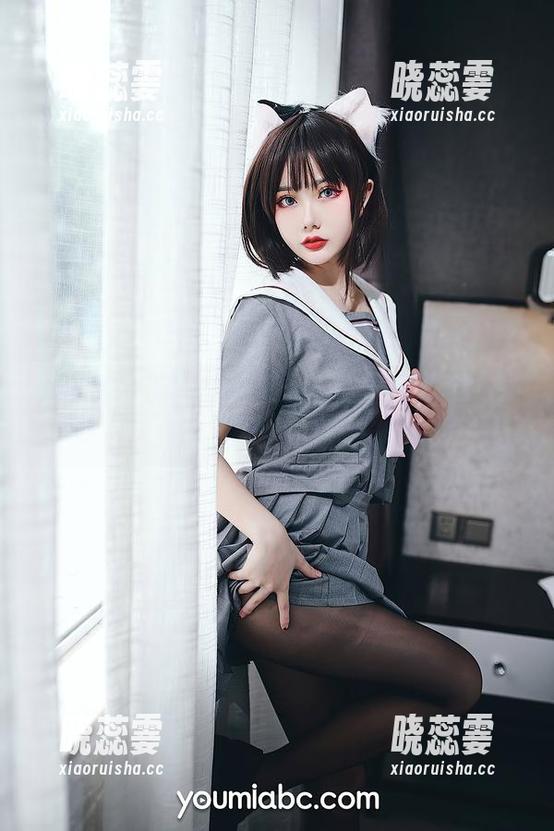 尤蜜荟 - 万圣节守护者黄乐然：写真馆里的糖果屋