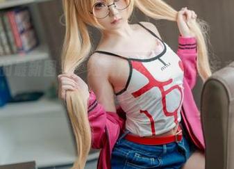 幼水铃衣的最新图集，越看越精神！初音未来的兔子洞不让人想多吗？
