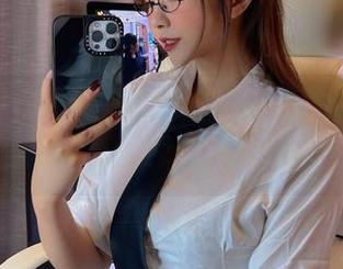 微密圈 – 看我张思允的免费黑丝合集——不怕丢脸，就怕看太多！