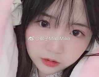 如果迷失在美图精选，那一定是御子Yumiko的皮衣看醉了我。