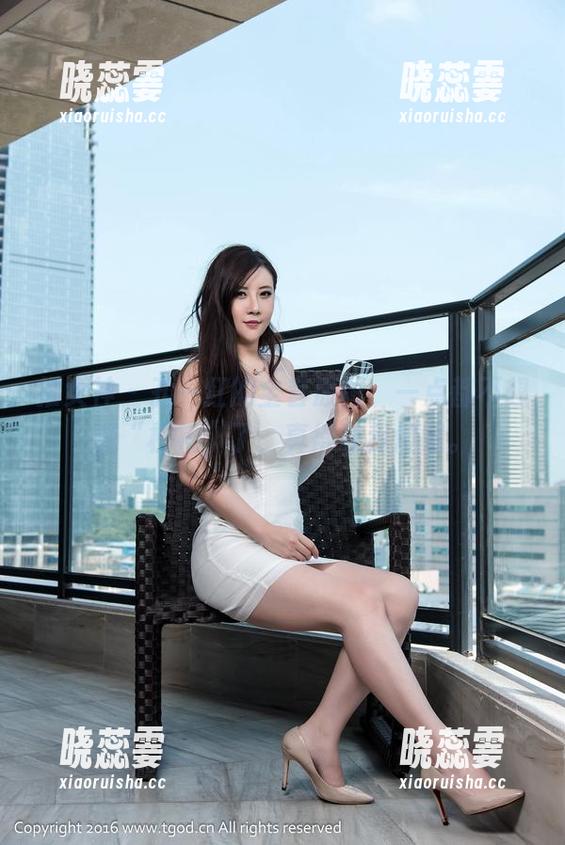 推女神-孔一红 推女神 - 孔一红的全套原图,一点都不想喊“校花”了,真得让我傻眼。
