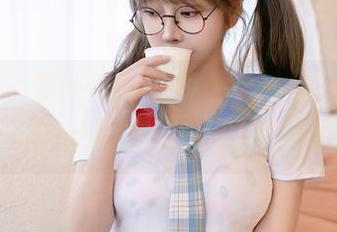 星颜社 – 黎秋秋的制服美学：原图中的每一缕戏谑都值得被珍藏，精选必看！
