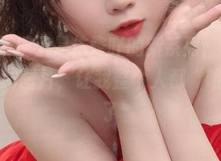 上周我发现了是依酱吖的新系列，bunnygirl福利图片，让我整个人都“咯咯叫”了