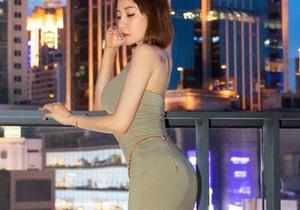 微密圈 – 下载这款粉色吊带袜，谁能拒绝果儿Victoria的可爱诱惑？