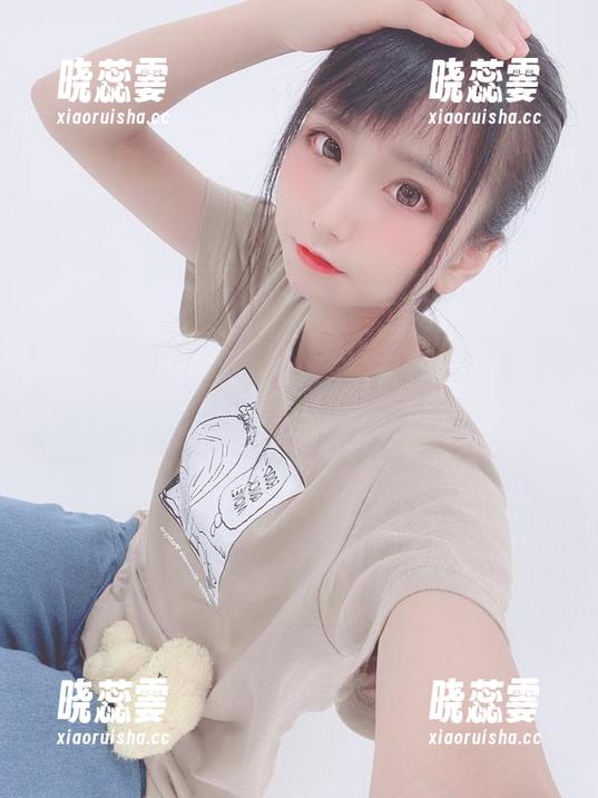 别老想着节日礼物了，柳丸的‘圣诞私拍’图集才是心头好