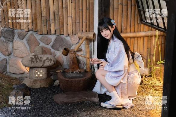 搞怪时刻！桜井宁宁的JK制服写真，让你以后上学都不敢穿！