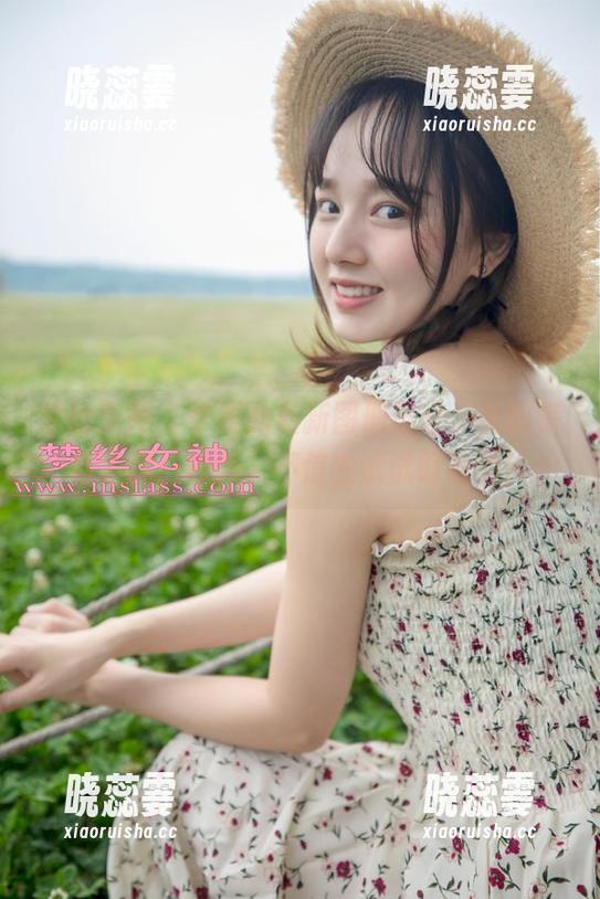 梦丝女神 - 宁夏的最新图册出炉，礼服惊艳了我三秒钟，不信去试试盯着看！