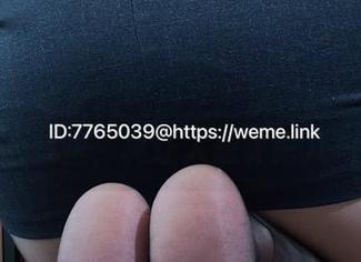 微密圈 – 修女的气质又出现在楚楚不吃鱼的合集里，真让人想评论几句。