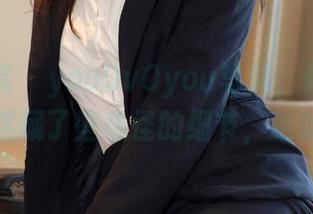 模范学院 – youOvOyou写真，体操服竟然藏了些奇怪的细节，哈哈