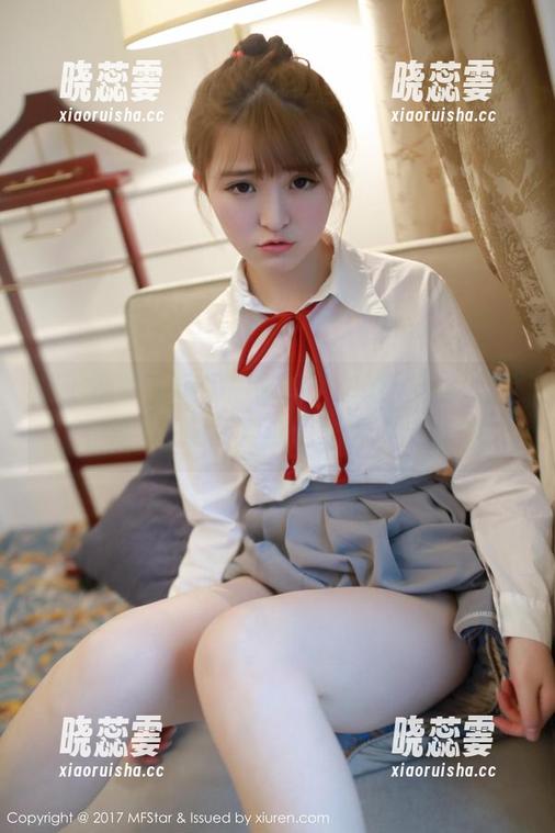 模范学院 - 小奶瓶呜呜，你的全套美足我下载了，要不要我也给你个反馈？