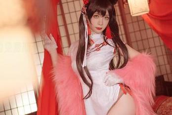樱落酱w的免费斯卡蒂泳装合集，702次点击是怎么回事？大家把目光瞄准水面去吧