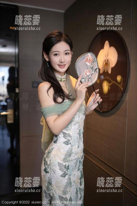 秀人网-奶油妹妹 秀人网 - 分享她的学姐写真集——奶油妹妹,谁说不能同时可爱与叛逆?