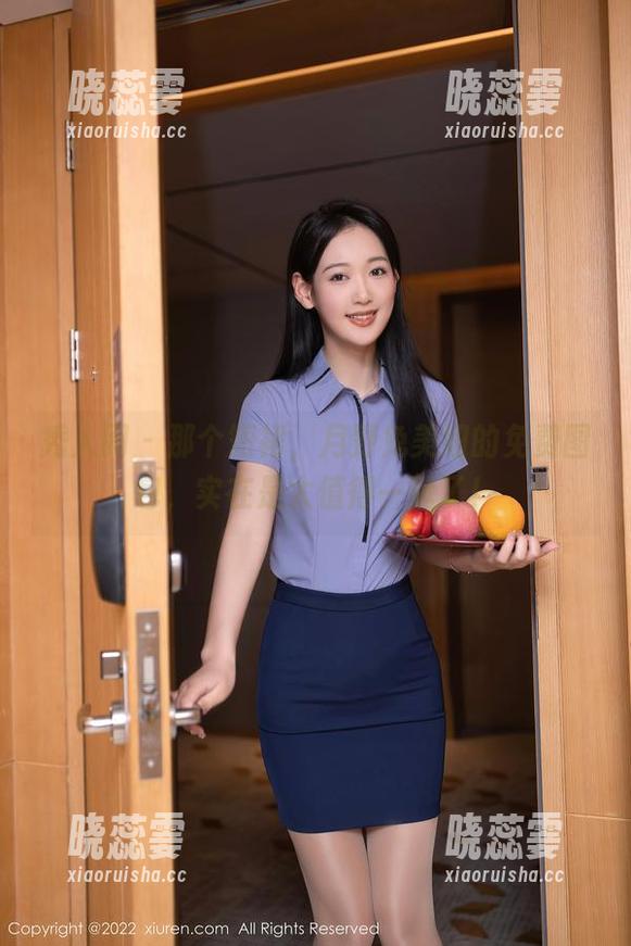 秀人网 - 那个短裙，月野兔美妞的免费图包，实在是太值得一逛了！
