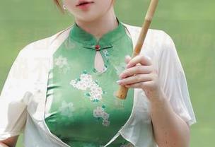 秀人网 – 套图里是朱可儿Flower的居家模样，想说不管什么状态都似乎能成为灵感，太让人羡慕。