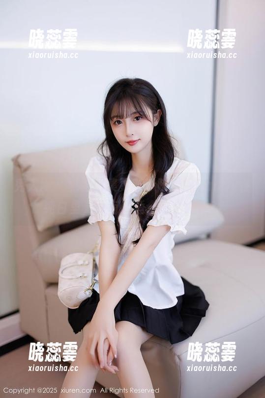 秀人网-陈梵妮Fanny 秀人网 - 免费图集更新!陈梵妮Fanny在纯白里,真有人适合这么纯吗?