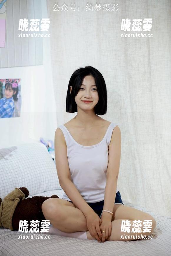 绮梦摄影 - 梦妍：浴室里的写真，喷水器和我较劲！
