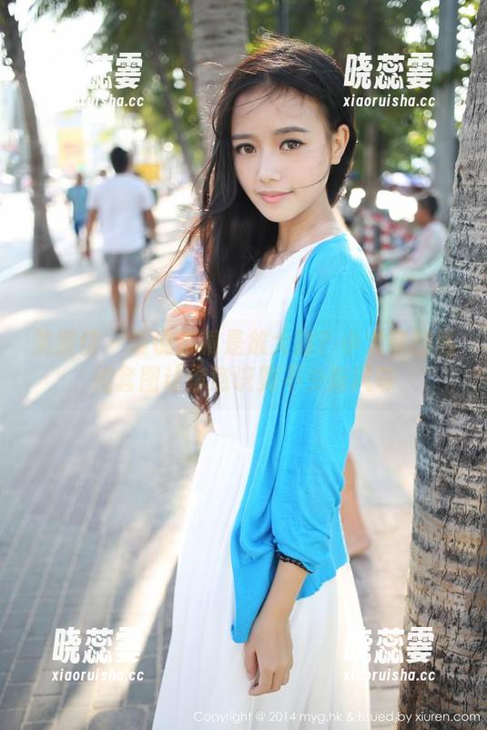 美媛馆 - 谁说眼镜是放大器？小尤奈的私拍套图让你意识到不少新风味
