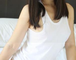 美媛馆 – 脱了鞋，杨晓青儿最新美图里的裸足，别有一番滋味？