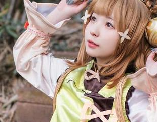 这是一份不可思议的分享——花铃Hana的甘雨女仆原图，眼神里好像藏着点东西？