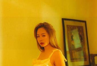 轰趴猫 – 曲曲的定制写真，穿上体操服，一起加入“优雅翻滚”大赛吗？