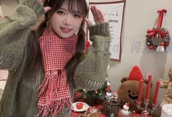 精选美图：一颗草莓，两种Lolita，闪月半说不完的搭配趣